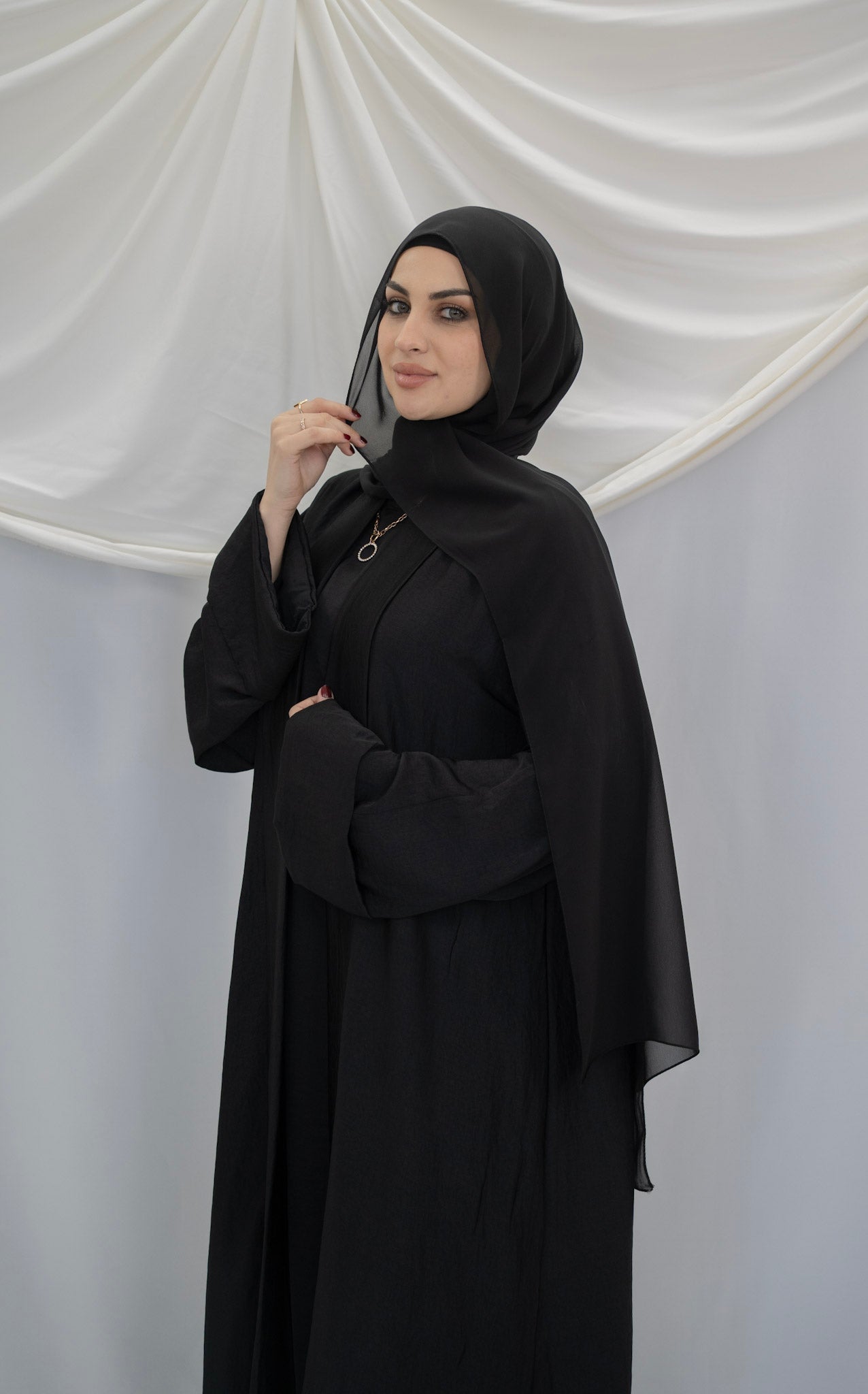 Salsabeel Abaya Black